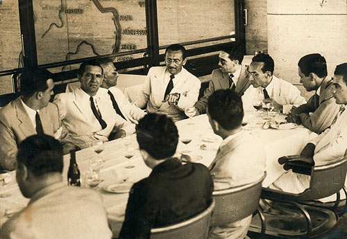 Esquerda para direita: Fadel Fadel, Block, Hilton Santos, Ary Barroso, Antonio Cordeiro, Jurandir Matos, Moreira Leite, Bria